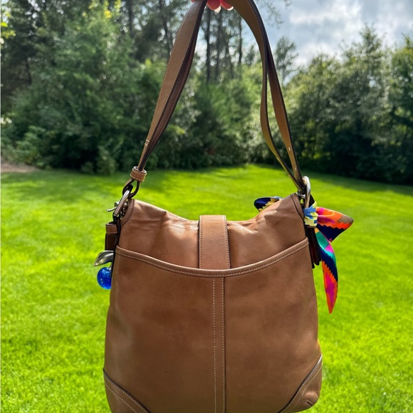 Coach 2004 Coach XL SoHo Bag - Picture 5 of 8